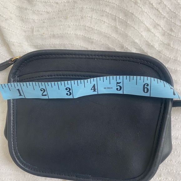 Coach Vintage Hadley zip small shoulder crossbody black leather purse - Picture 5 of 16